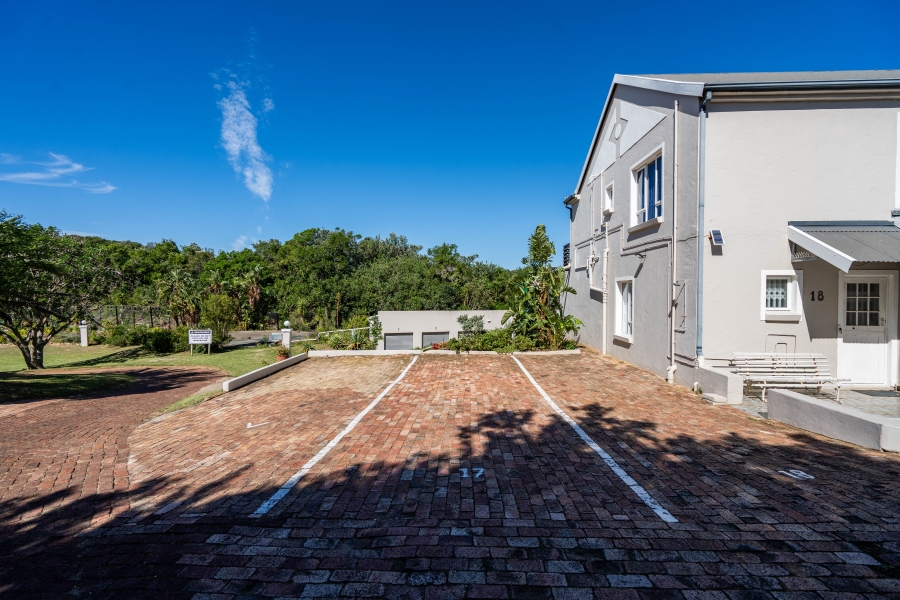 3 Bedroom Property for Sale in Seafield Eastern Cape